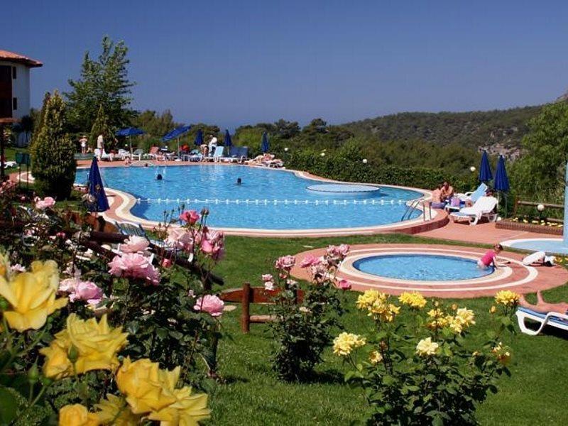 Montana Pine Resort Oludeniz Bagian luar foto