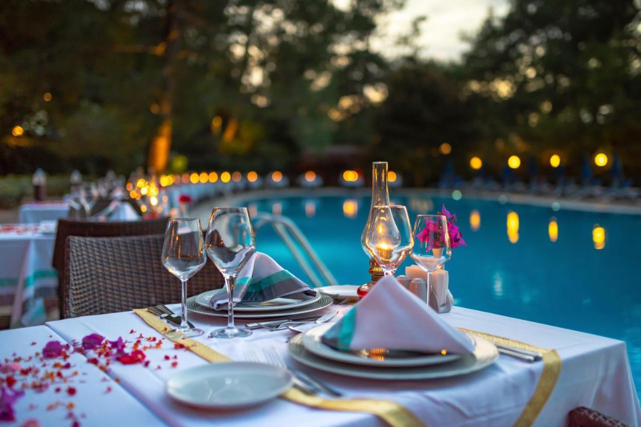 Montana Pine Resort Oludeniz Bagian luar foto